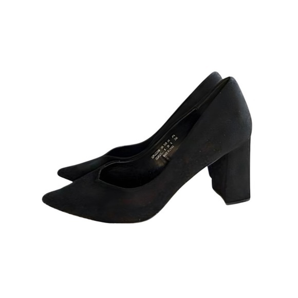 DREAMPAIRS Women's Chunky Block Heels Black
‎ Size 8 - Picture 13 of 13